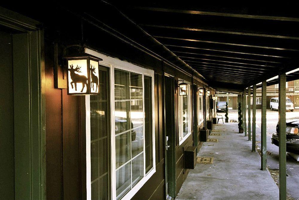 Shasta Inn Mount Shasta Buitenkant foto