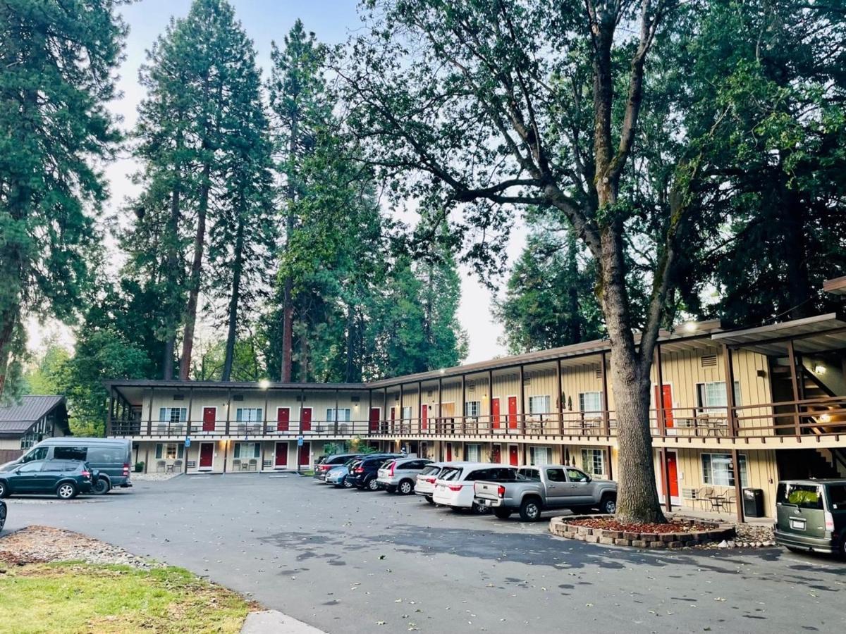 Shasta Inn Mount Shasta Buitenkant foto
