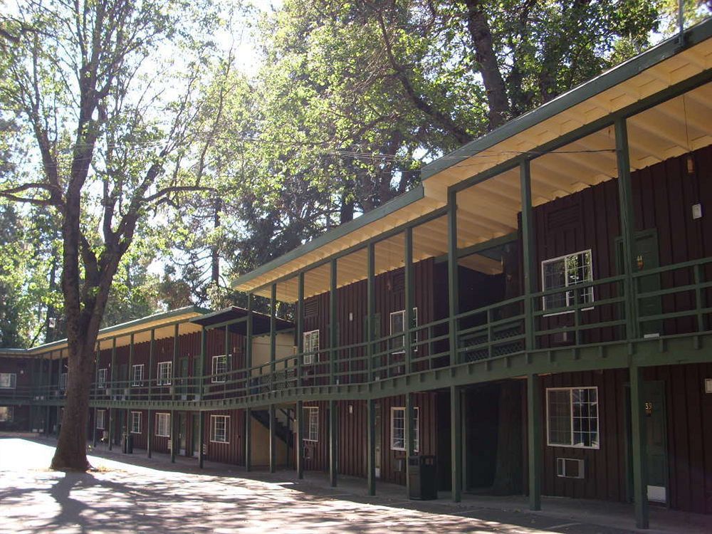 Shasta Inn Mount Shasta Buitenkant foto